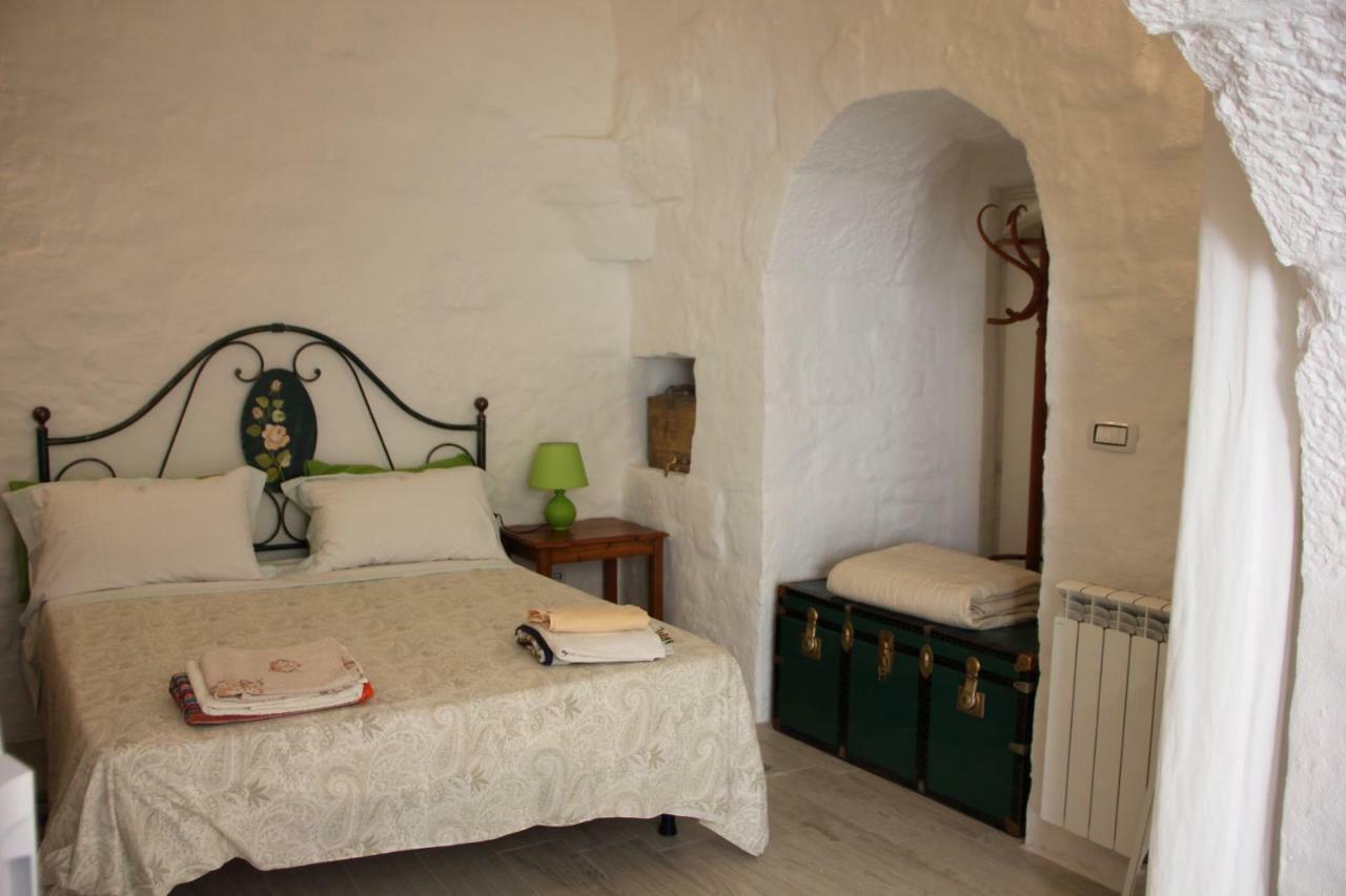 Dimora Verde B con trullo Masseria Poesia Cisternino Exterior foto